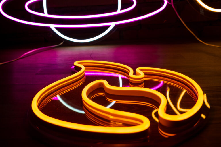 Неоновые вывески — портфолио Baron Neon